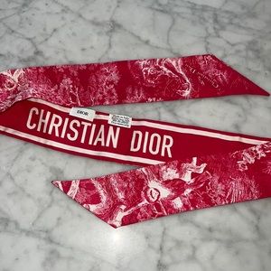 💯 authentic Dior mitzah